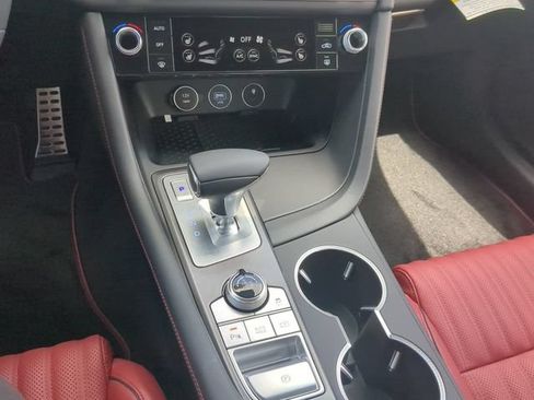 Used 2025 Genesis G70 2.5T w/ Sport Prestige Package RWD image 17