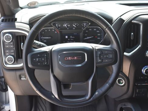 Used 2022 GMC Sierra 2500 AT4 w/ AT4 Preferred Package AWD/4WD image 21