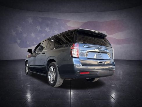 Used 2021 Chevrolet Suburban Z71 w/ Z71 Off-Road Package AWD/4WD image 3