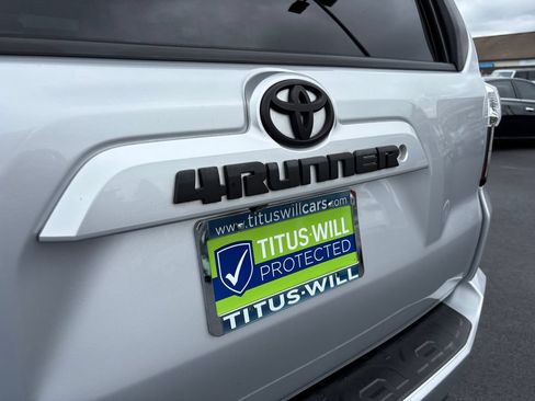 Used 2016 Toyota 4Runner SR5 RWD image 35