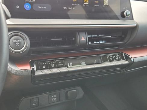 Used 2024 Toyota Prius Prime Premium w/ Advanced Technology Package FWD image 22
