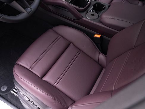 New 2026 Porsche Cayenne Coupe image 16