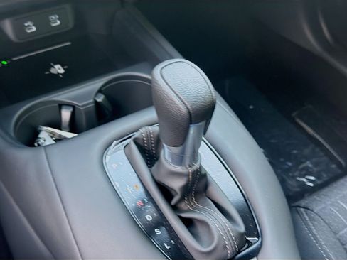 New 2027 Honda HR-V LX image 14
