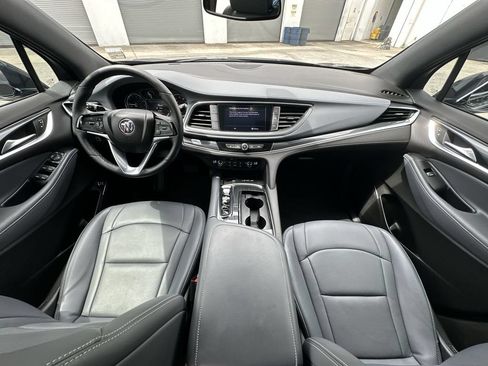 Certified 2024 Buick Enclave Essence FWD image 20
