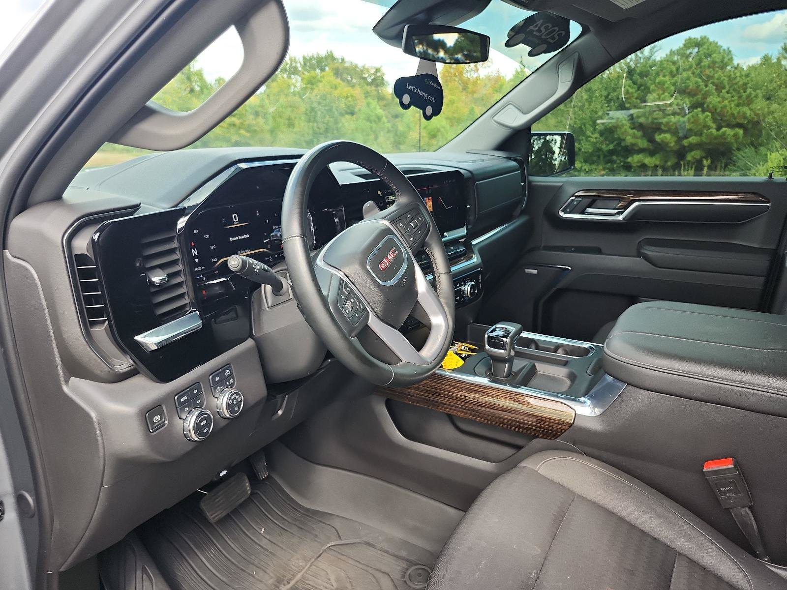 Certified 2024 GMC Sierra 1500 Elevation w/ Preferred Package AWD/4WD image 15