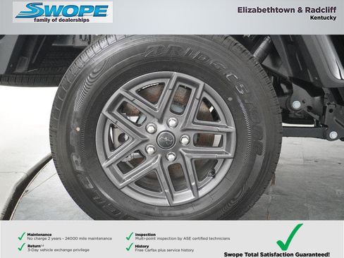 New 2025 Jeep Gladiator Sport image 33