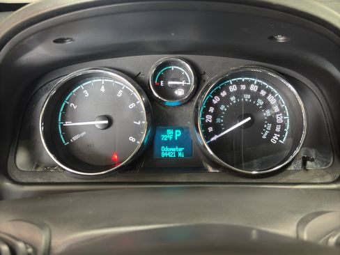 Used 2014 Chevrolet Captiva Sport LS FWD image 26