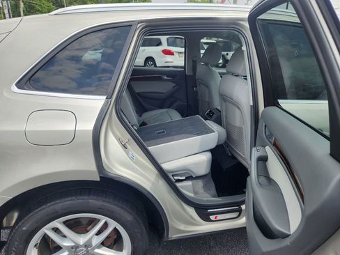 Used 2017 Audi Q5 3.0T Premium Plus w/ Technology Package image 32