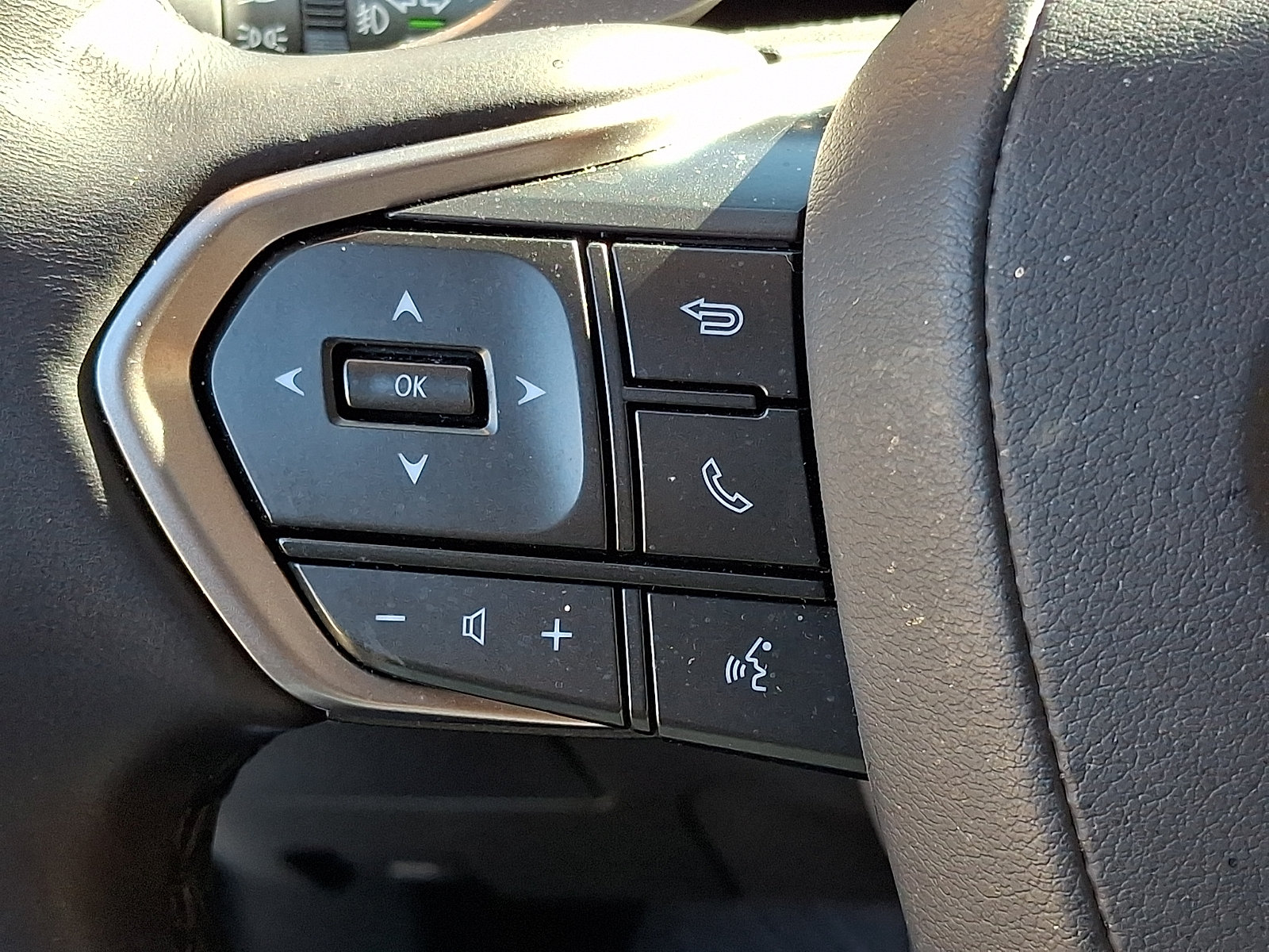 Certified 2025 Lexus NX 350 AWD w/ Cold Area Package image 21