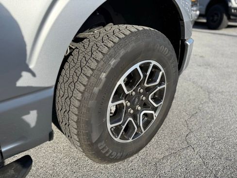 Used 2022 Ford F150 XLT w/ Equipment Group 302A High image 9