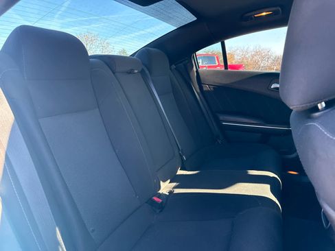 Used 2018 Dodge Charger R/T Scat Pack w/ Dynamics Package image 16
