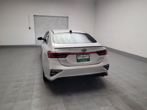 Used 2020 Kia Forte EX w/ EX Special Edition FWD image 6
