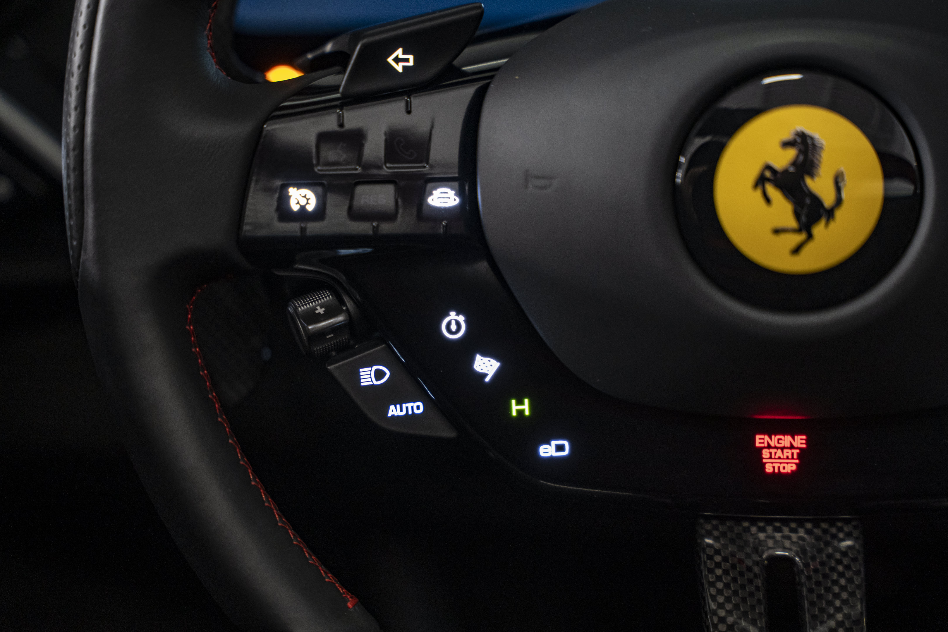 Used 2025 Ferrari 296 GTS RWD image 32