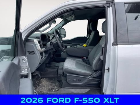 New 2026 Ford F550 4x4 SuperCab Super Duty w/ XLT Value Package image 8