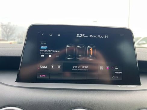 Used 2018 Kia Stinger GT2 image 17