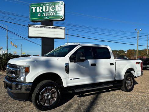 Used 2021 Ford F250 XLT w/ XLT Value Package image 1