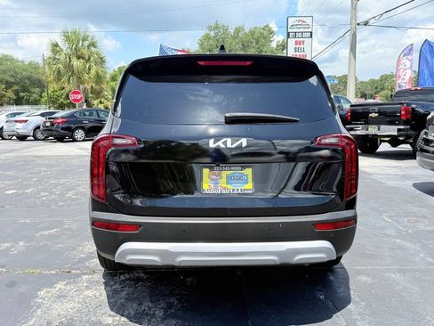 Used 2022 Kia Telluride LX FWD image 5