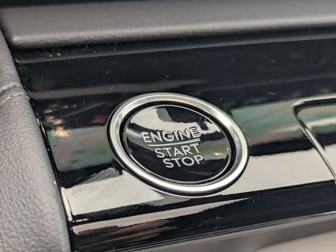 New 2026 Lincoln Navigator Reserve w/ Jet Appearance Package AWD/4WD image 28