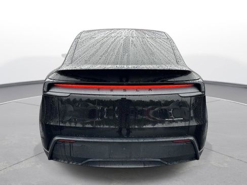 Used 2026 Tesla Model Y Long Range image 26