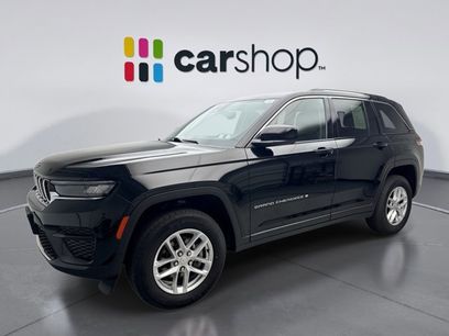 Used 2023 Jeep Grand Cherokee Laredo