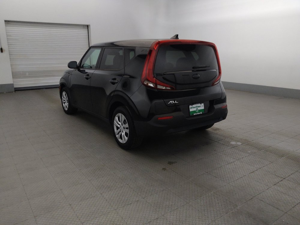 Used 2020 Kia Soul LX FWD image 5