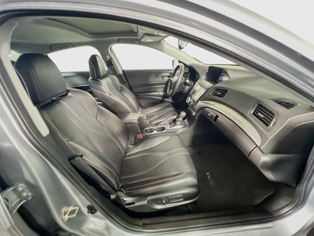 Used 2021 Acura ILX w/ Premium Package FWD image 28