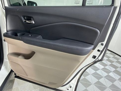 Used 2018 Honda Pilot EX-L image 17