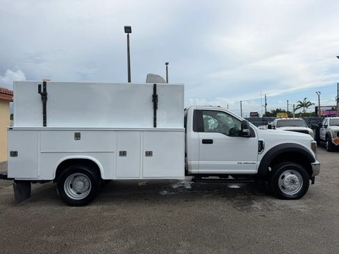 Used 2019 Ford F550 4x4 Regular Cab Super Duty image 7