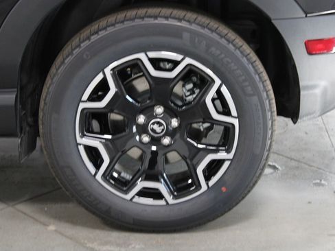 New 2025 Ford Bronco Sport Outer Banks AWD/4WD image 16