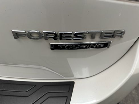 Used 2020 Subaru Forester Touring w/ Popular Package #2 image 13