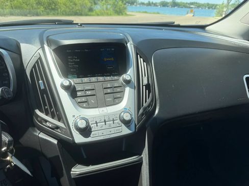 Used 2016 Chevrolet Equinox LT w/ Convenience Package FWD image 16