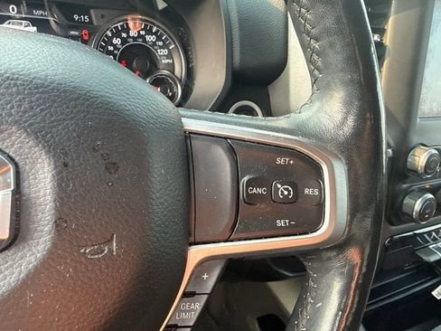 Used 2019 RAM 1500 Big Horn AWD/4WD image 16