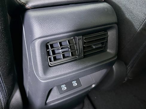 Used 2025 Honda CR-V Sport image 17
