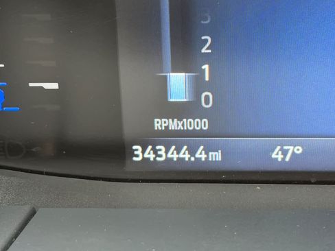 Used 2025 Ford Escape Active AWD/4WD image 27