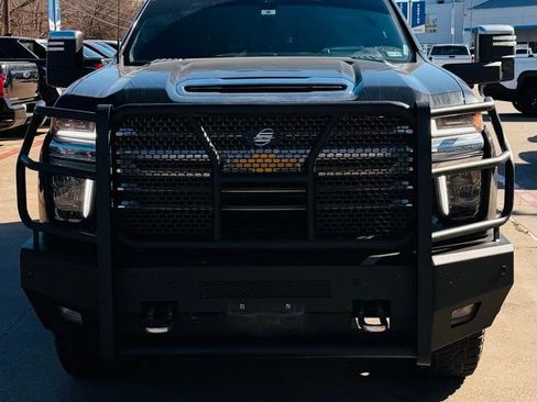 Used 2021 Chevrolet Silverado 2500 High Country w/ Z71 Off-Road Package image 6