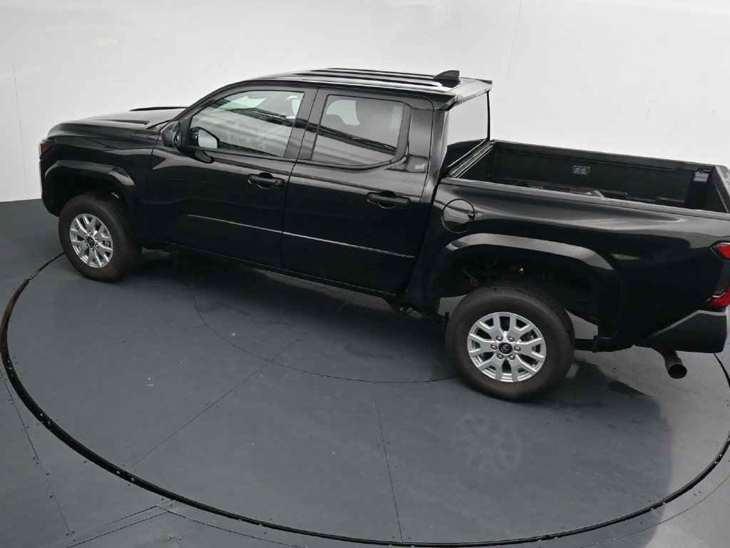 Used 2025 Toyota Tacoma SR AWD/4WD image 23