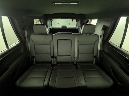 Certified 2025 Chevrolet Tahoe Z71 image 33