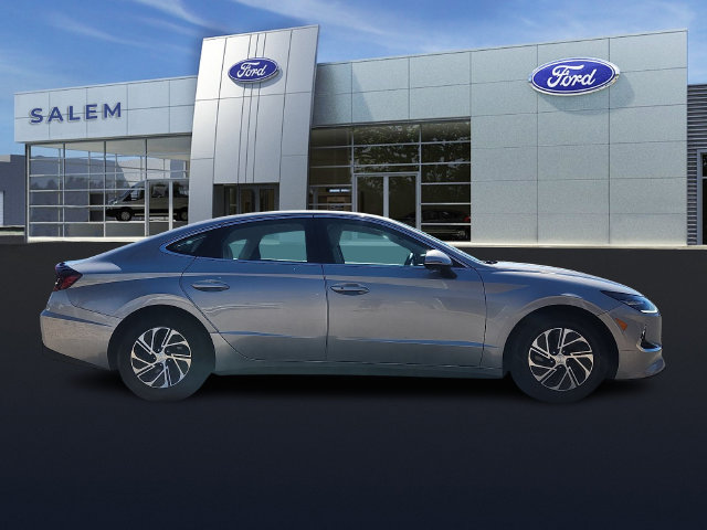 Used 2023 Hyundai Sonata Blue FWD image 2