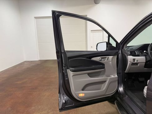 Used 2019 Honda Ridgeline RTL-E image 58