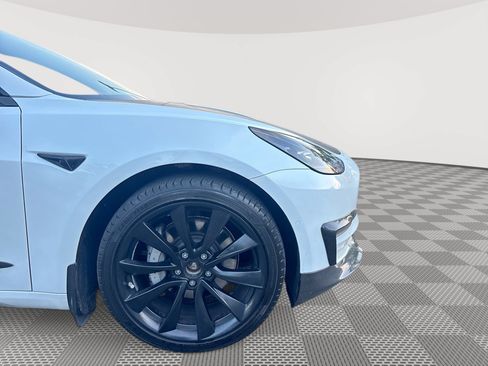Used 2022 Tesla Model 3 Long Range AWD/4WD image 31