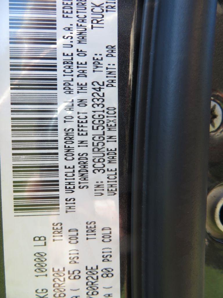 Used 2016 RAM 2500 Limited AWD/4WD image 28