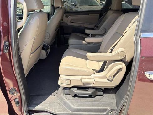 Used 2018 Honda Odyssey EX-L image 10