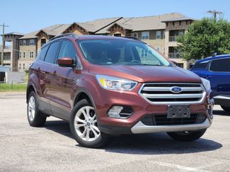 Used 2018 Ford Escape SE w/ SE Sync 3 Package FWD video 1