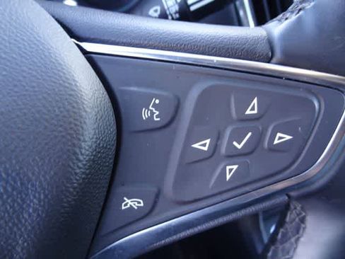 Used 2024 Chevrolet Equinox LT w/ LPO, Floor Liner Package FWD image 21