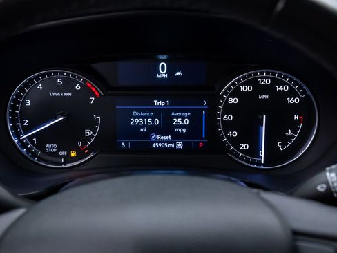 Certified 2023 Cadillac XT4 Premium Luxury image 23