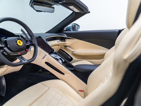 Used 2025 Ferrari Roma Spider image 88