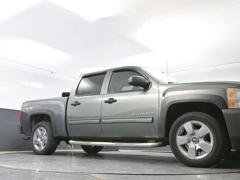 Used 2011 Chevrolet Silverado 1500 LT w/ All-Star Edition AWD/4WD image 24