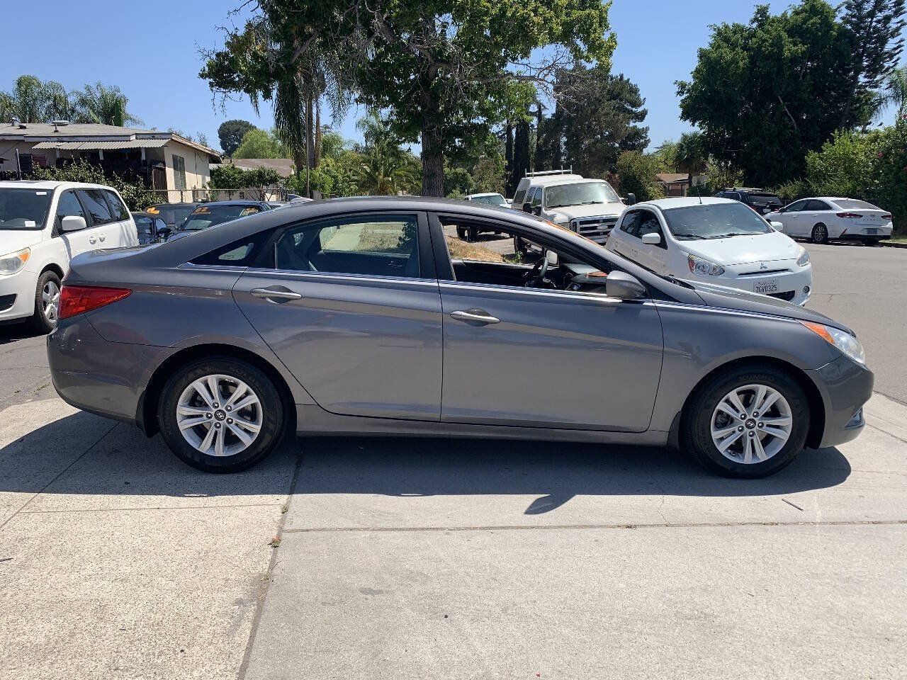 Used 2012 Hyundai Sonata GLS w/ Popular Equipment Pkg FWD image 8