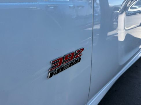Used 2018 Dodge Charger SRT w/ Technology Group RWD image 20