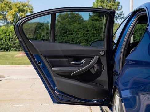 Used 2018 BMW M3 w/ Competition Package image 27